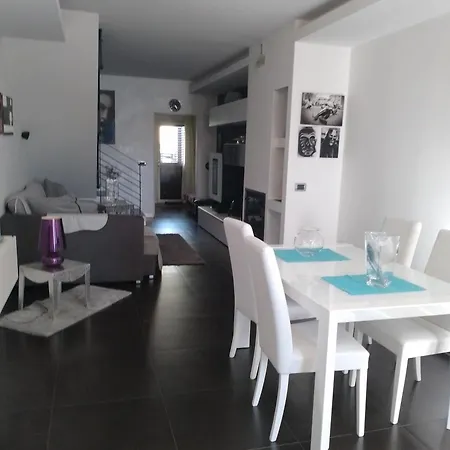Casa Vacanze 펜션 *